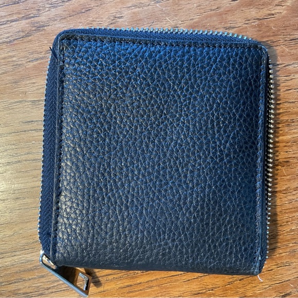 Urban code/ASOS leather wallet - Picture 9 of 16
